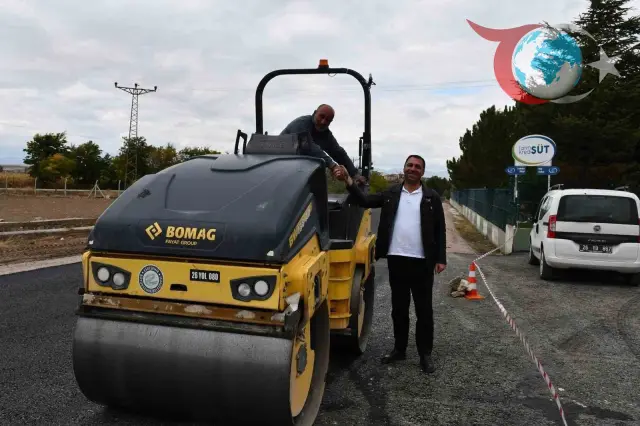 Beylikova'da Süt Fabrikasına Giden Yol Modernize Edildi