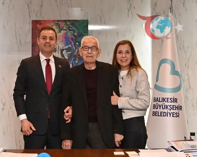 Balıkesir Büyükşehir Belediye Başkanı Ahmet Akın'ın Acı Kaybı