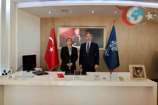 AK Parti'den Aydın Büyükşehir Belediyesi'ne Nezaket Ziyareti