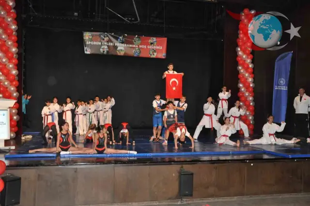 Kars'ta Amatör Spor Haftası: "Sporun Enleri" Coşkuyla Ödüllendirildi
