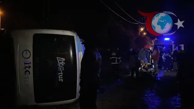Kastamonu'daki Tur Midibüsü Kazasında 25 Yolcu Yaralandı