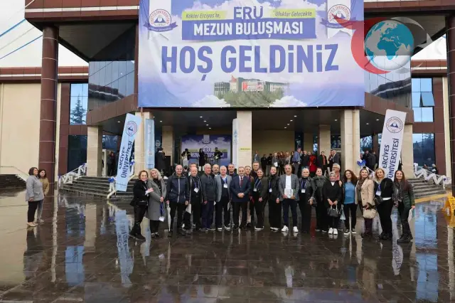 Erciyes Üniversitesi Mezunları Kayseri'de Bir Araya Geldi