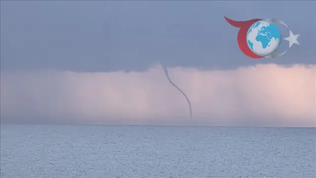Antalya'da Kısa Süreli Hortum Heyecanı