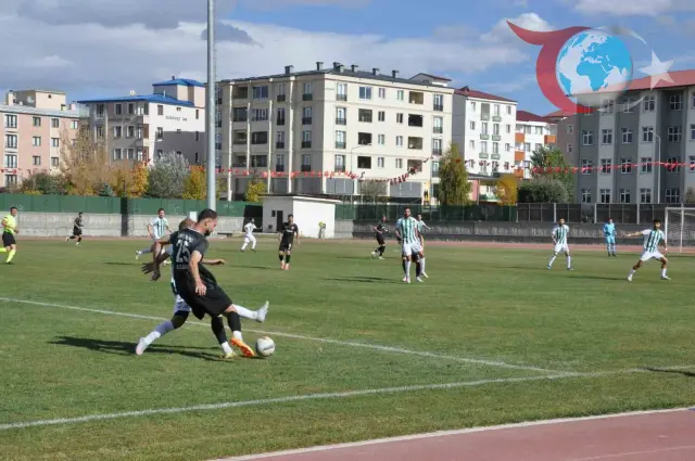 Kars 36 Spor, Şırnak Petrol Spor'u Farklı Geçti