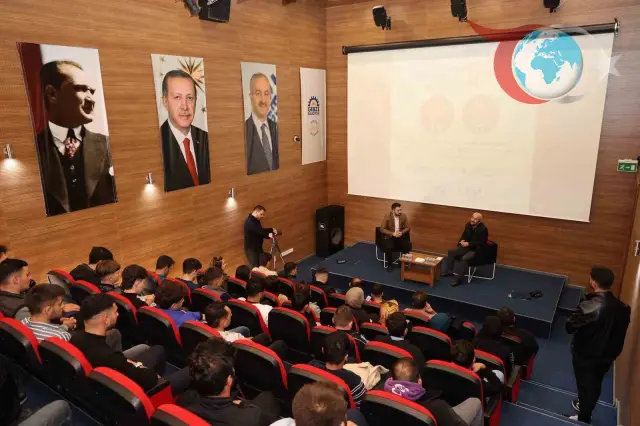 Gebze Belediye Başkanı Büyükgöz, Gençlerle Geleceği Konuştu