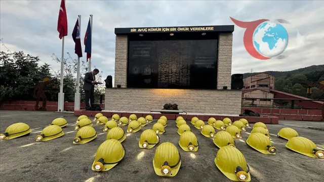 Bartın'daki Maden Faciası Anısına Duygusal Tören Düzenlendi
