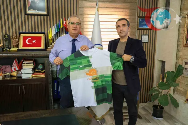 Çameli MYO Futbol Takımına Çameli Belediyesi'nden Destek