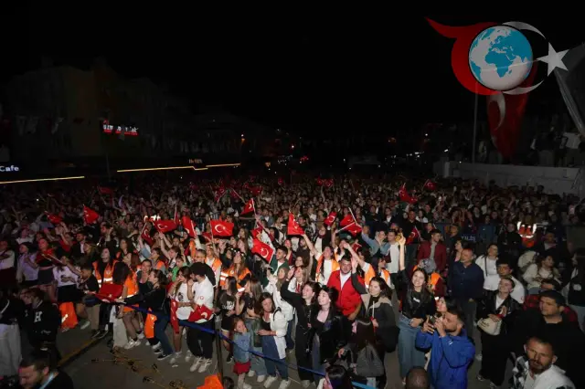 Muğla Büyükşehir Belediyesi Gençler için 19 Mayıs Coşkusunu Yaşattı