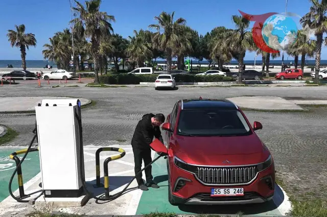 Samsun'da Elektrikli Araçlar İçin Yeni Şarj İstasyonları Hizmete Açıldı