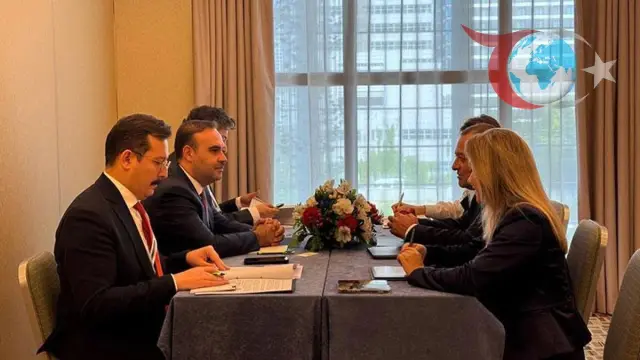 Bakan Kacır, Polonya'da Bölgesel Kalkınma Bakanlarıyla Verimli Görüşmeler Gerçekleştirdi