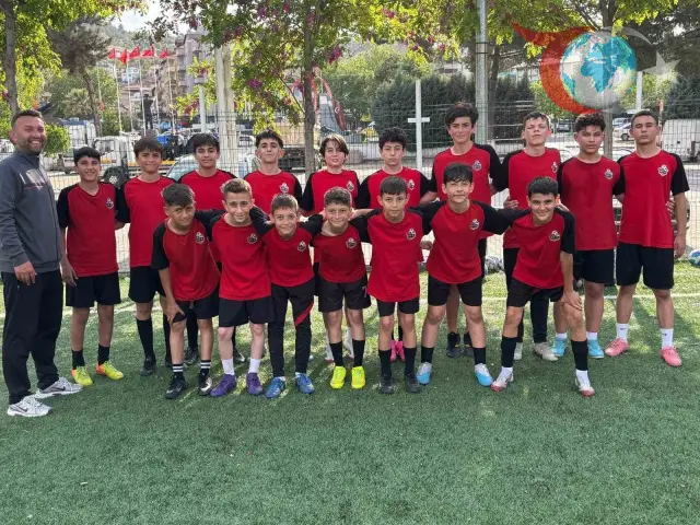 Bilecik Futbol Akademi U-13 Takımı Lig Öncesi Hazırlıklarını Sürdürüyor