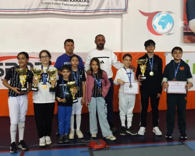 Elazığ Gençlik ve Spor Kulübü'nden Eskrimde Büyük Başarı