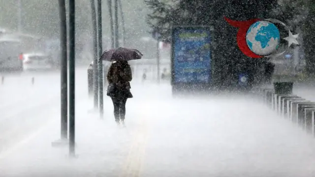 Batı Karadeniz'de Şiddetli Yağış Uyarısı