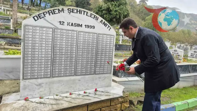 Düzce'de 12 Kasım Deprem Şehitleri Anıldı: Acılar Hala Taze