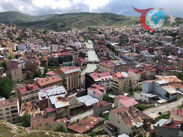 2025 Ekim Ayında Türkiye'de Konut Satışları: Bayburt ve Diğer İllerin Performansı