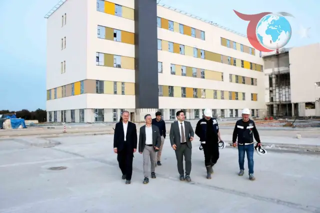 Sakarya'da Sağlıkta Büyük Dönüşüm: Şehir Hastanesi Projesi Tamamlanma Aşamasında