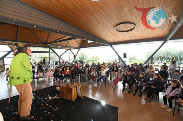 Osmangazi Belediyesi'nden Miniklere 'Toprak Ana' Sürprizi