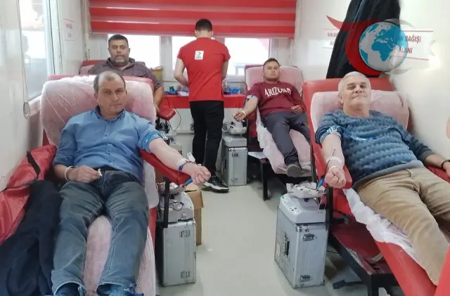 Manisa Sarıgöl'de Yoğun Katılımlı Kan Bağışı Kampanyası