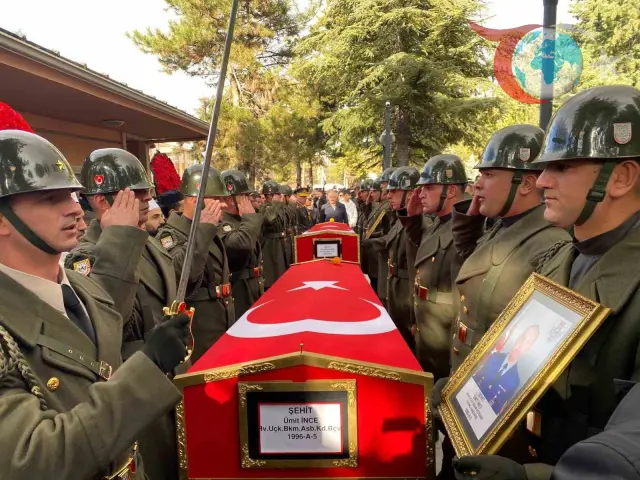 Ankara'da Son Yolculuğuna Uğurlanan Kahraman Askerler