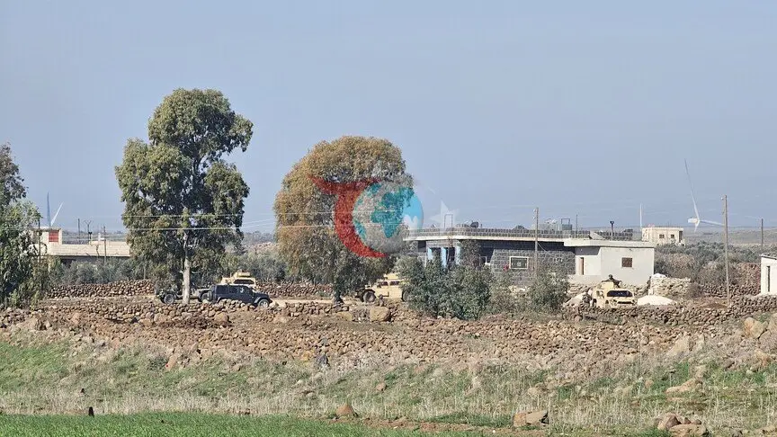 İsrail Güçleri Suriye'nin Kuneytra ve Dera Kırsalındaki 10 Köye Baskın Düzenledi