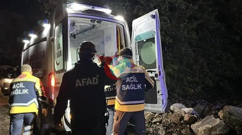 Isparta Sütçüler'de Yazılı Kanyon'da mahsur kalan 3 İHH gönüllüsü kurtarıldı