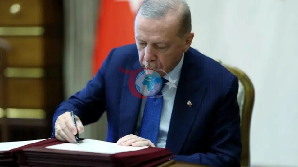 Cumhurbaşkanı Erdoğan'ın imzasıyla Hazine ve Maliye Bakanlığı ile Gelir İdaresi Başkanlığına yeni atamalar yapıldı