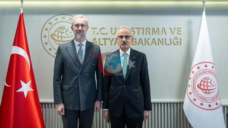 Bakan Uraloğlu, Ukrayna Büyükelçisi Naryman Dzhelialov ile bir araya geldi