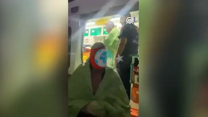 Balıkesir Ayvalık açıklarında batan teknedeki 8 kişi kurtarıldı, 1 kişi aranıyor