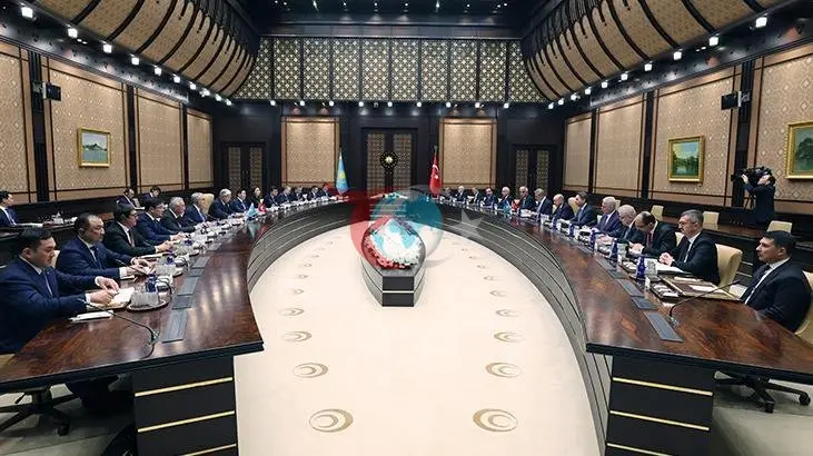 Enerji ve Tabii Kaynaklar Bakanı Bayraktar, Kazakistan Enerji Bakanı Akkenzhenov ile bir araya geldi