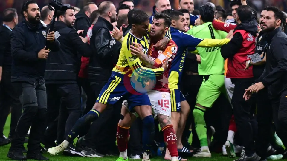 TFF Tahkim Kurulu Galatasaraylı Futbolcu Abdülkerim Bardakcı'nın 2 Maçlık Men Cezasını Onadı