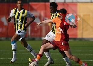 Fenerbahçe-Galatasaray Arasındaki Rekabet Kadınlar Futbolunda da Yaşanıyor