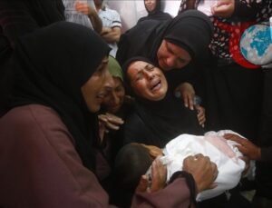 AB Personeli İsrail’e Karşı Eylem Çağrısında Bulundu