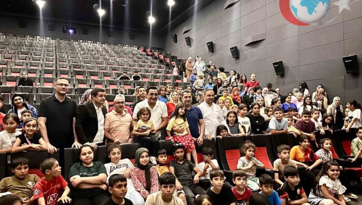 Ak Parti Gaziantep Milletvekili Bozgeyik, Sinemada Çocuklarla Buluştu