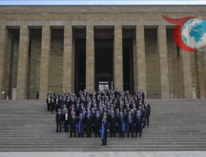 Anıtkabir’de Sayıştay’ın 163. Yılına Duygusal Kutlama