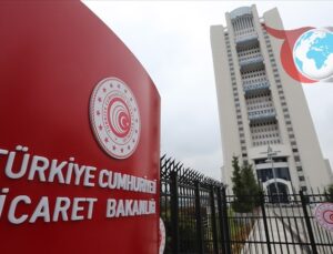 Ankara’da Firmalara İzin Belgesi Dağıtıldı