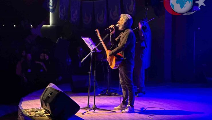 Ardahan Ülkü Ocakları Tarafından Düzenlenen Ali Kınık Konseri Büyük İlgi Gördü