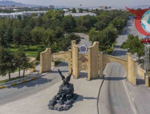 Atatürk Üniversitesi Diş Hekimliği Fakültesi Başarılarıyla Gururlandırdı