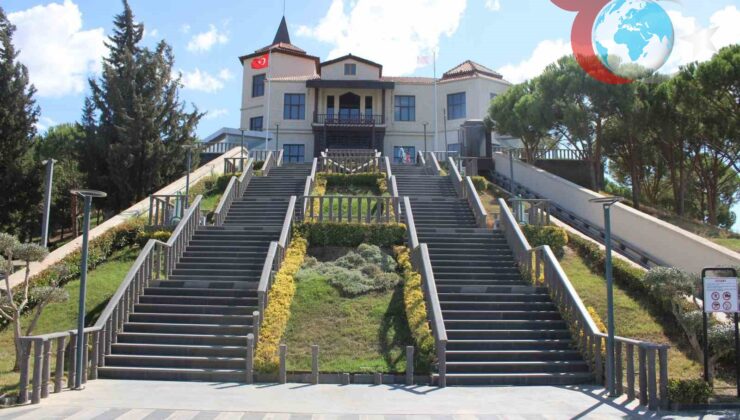 Aydın Menderes Müzesi Ziyaretçilerini Bekliyor