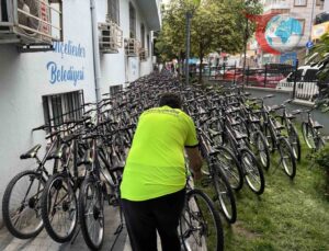 Bahçelievler’de Bisiklet Coşkusu: 200 Bisiklet Sahipleriyle Buluştu