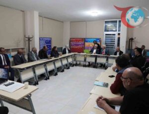 Bayburt’ta Sivil Toplum Kuruluşları Eko-Köy ve Doğal Taş Fabrikasını Masaya Yatırdı