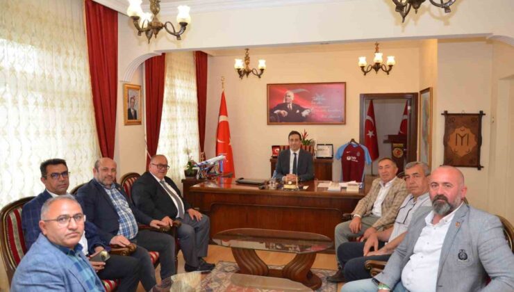 Bilecik Muhtarlar Derneği Kaymakamı Ziyaret Etti