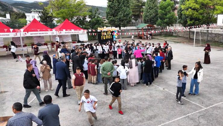 Boyabat İlçesinde Bilim Fuarı Büyük İlgi Gördü