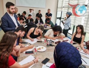 Burdur İl Halk Kütüphanesi Genç Girişimcileri Ağırladı