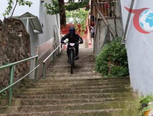 Bursa’da İlk Kez Yapılan Urban Downhill Yarışı Büyük Heyecan Yarattı