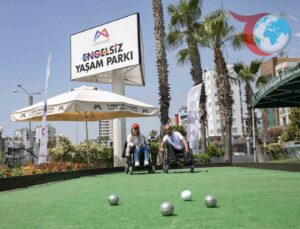 Büyükşehir Belediyesi Özel Bireyler için Bocce Turnuvası Düzenledi