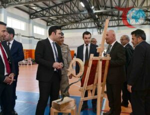 Çatak’ta Hayat Boyu Öğrenme Haftası: El Emeği Ürünler Sergisi