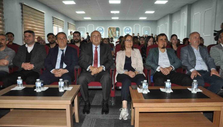 Çimentaş Yönetim Kurulu Başkanı Gençlere İlham Verdi