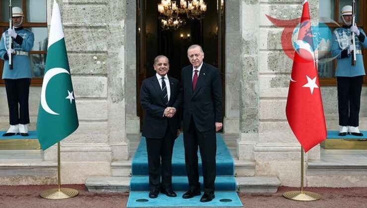 Cumhurbaşkanı Erdoğan, Pakistan Başbakanı Şerif’i Dolmabahçe’de kabul etti