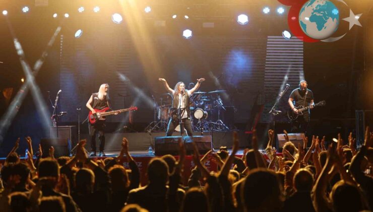 Denizli Gençlik Haftası’nda Necati ve Saykolar Sahne Aldı