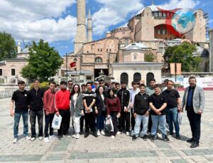 Dilovası Gençlerine İstanbul Kültür Gezisi